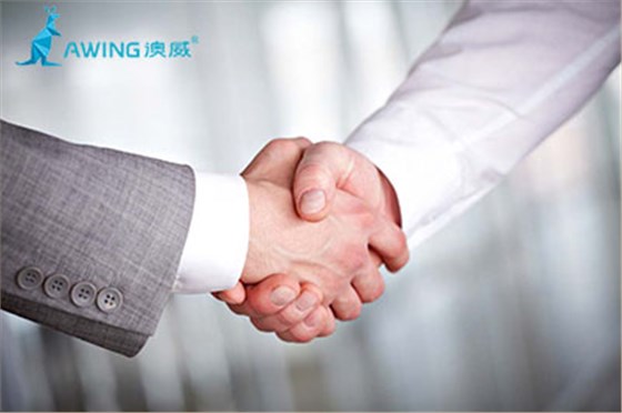 斷橋鋁門窗廠家重點放在養(yǎng)商上才能合作共贏